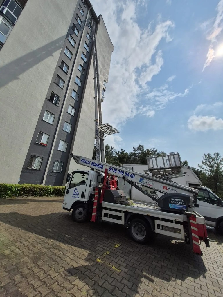 Çatı malzemesi taşıma asansörü İstanbul